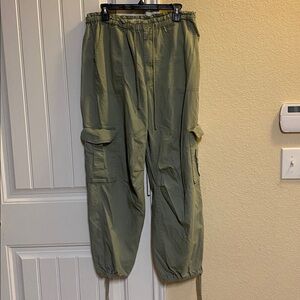 Abercrombie & Fitch Sage Green Baggy Khaki Pants -Sz L